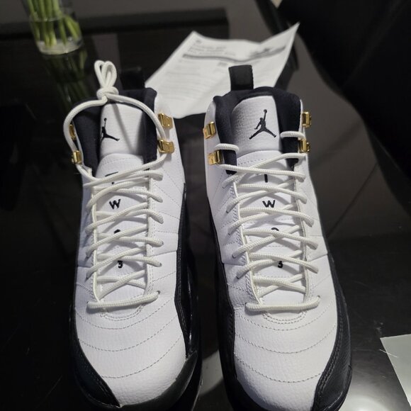 COPY - JORDAN 12 RETRO GS TAXI -- 6Y - Picture 1 of 6